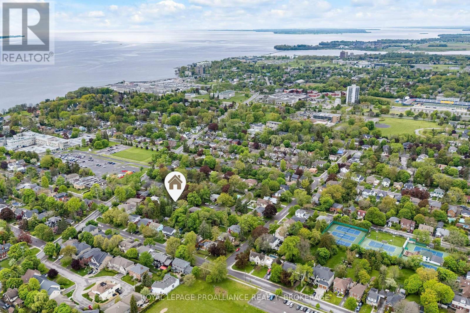 29 HILLCROFT DRIVE - Image 2