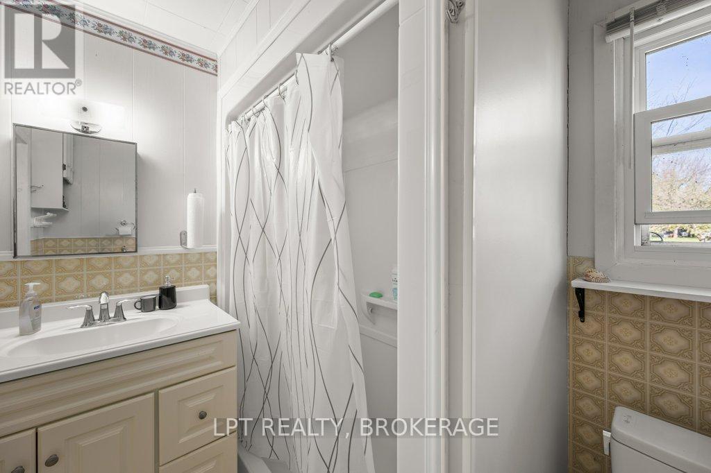 159 POINT PLEASANT LANE - 24