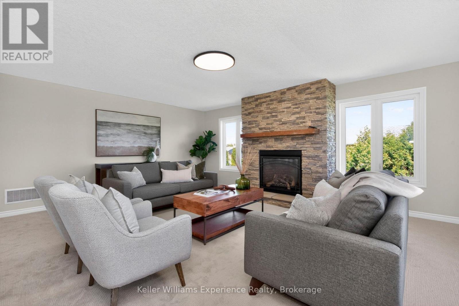 26 LYNN STREET - 20