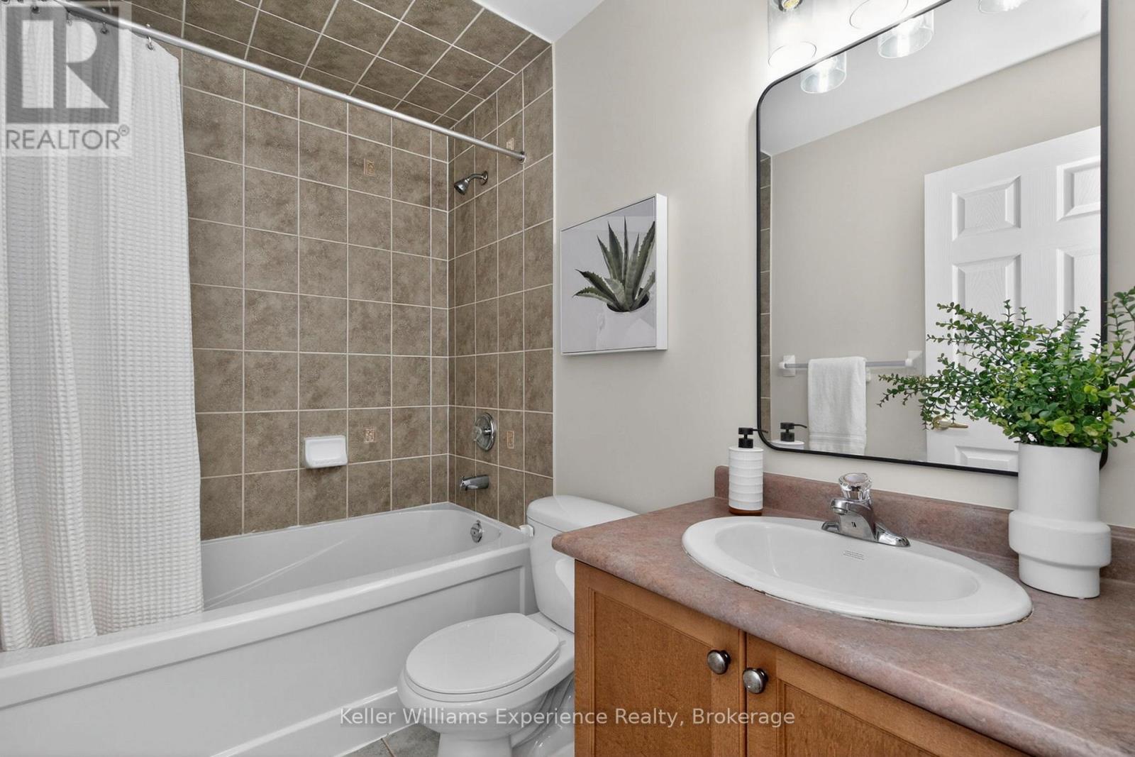 26 LYNN STREET - 31