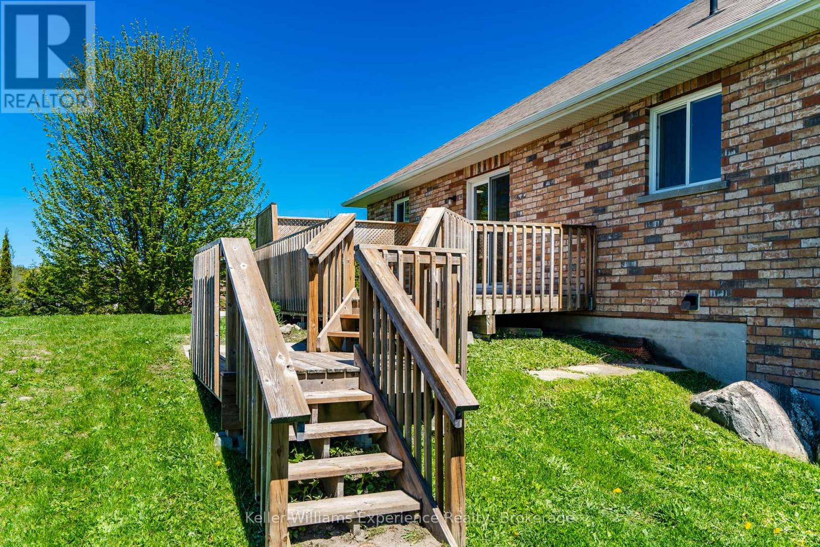 26 LYNN STREET - 33