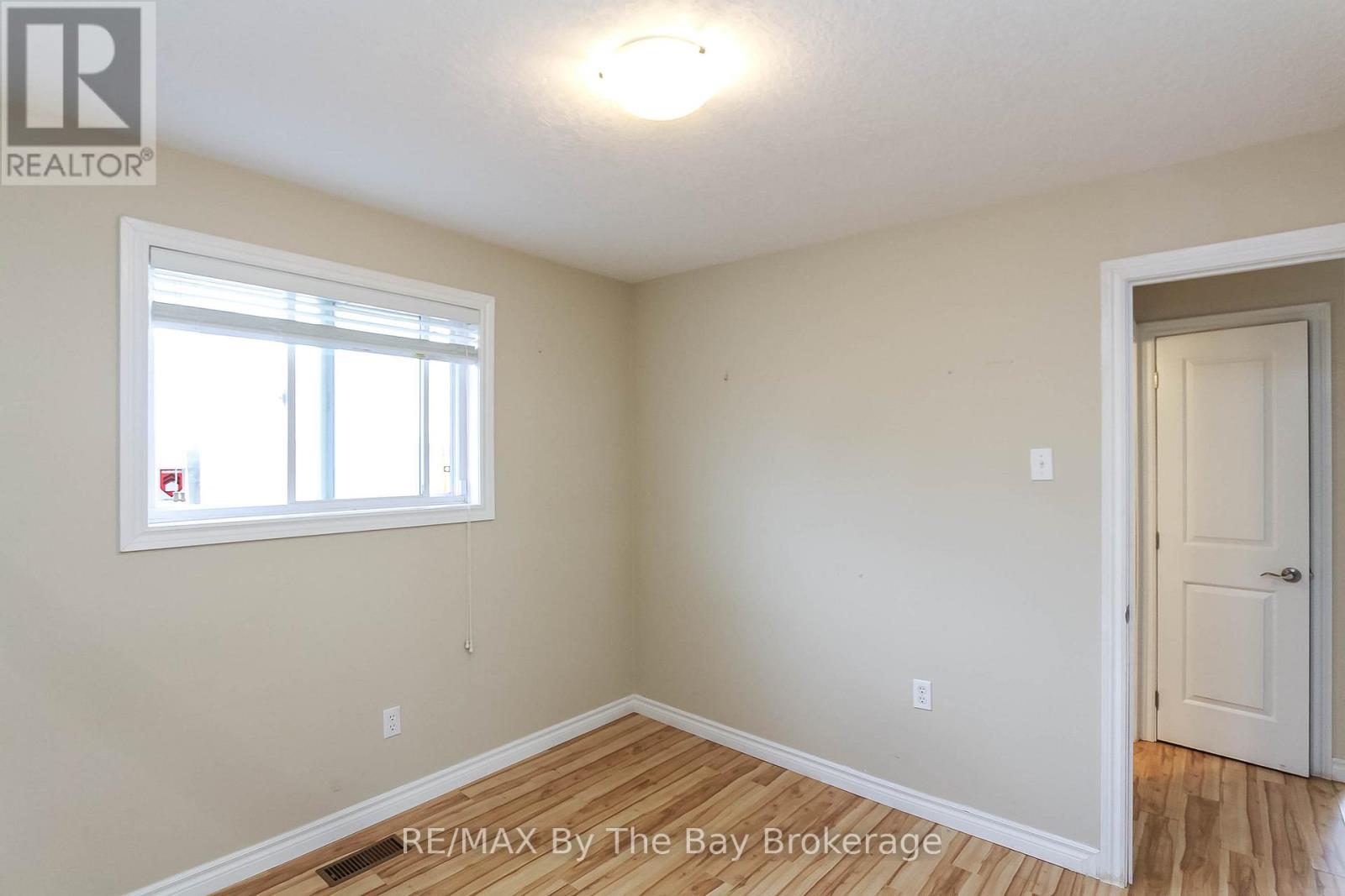 24 GLENWOOD DRIVE - 23