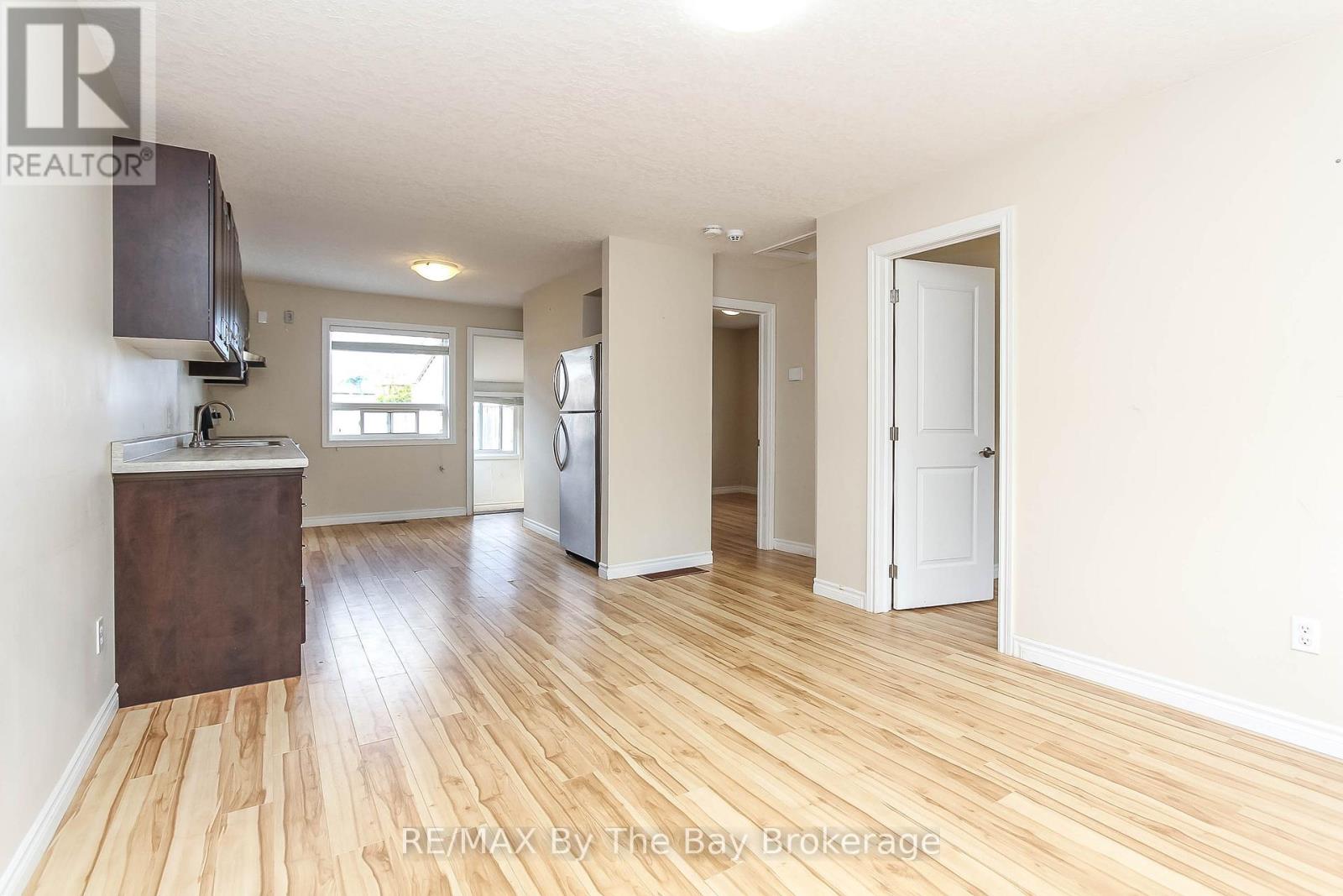 24 GLENWOOD DRIVE - 4
