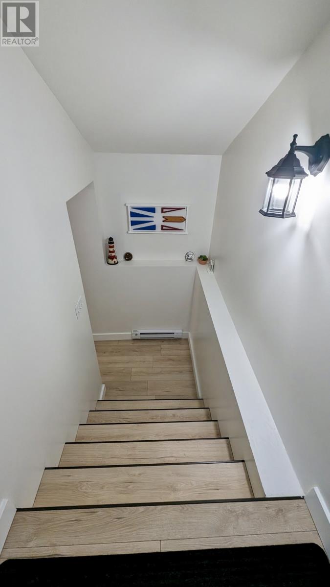 2 Henley Street - 20