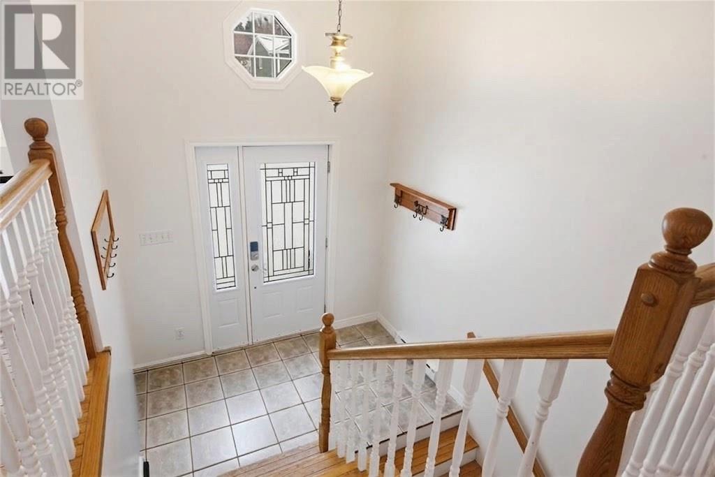 2 Henley Street - 3