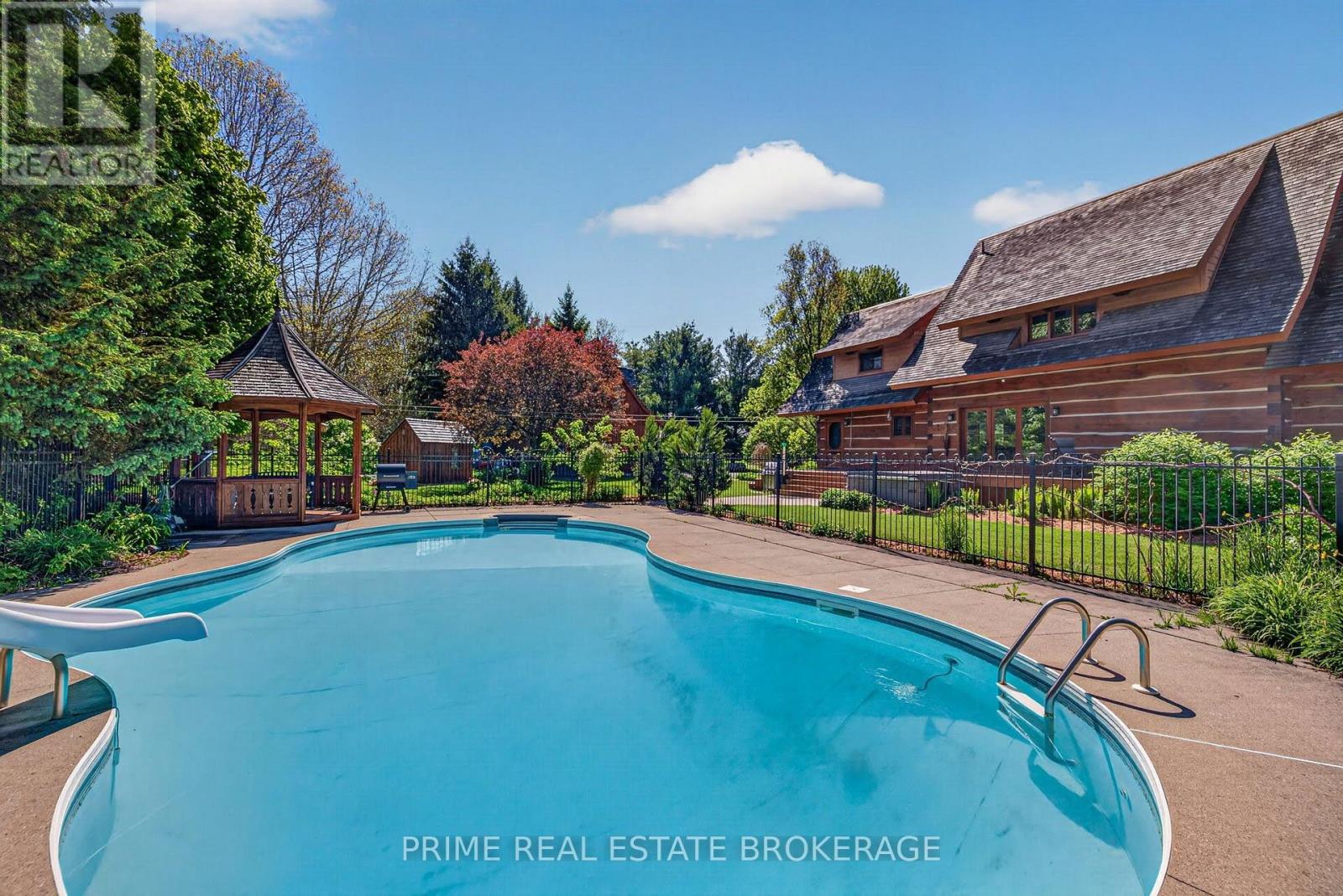 575 EMILY STREET - 48