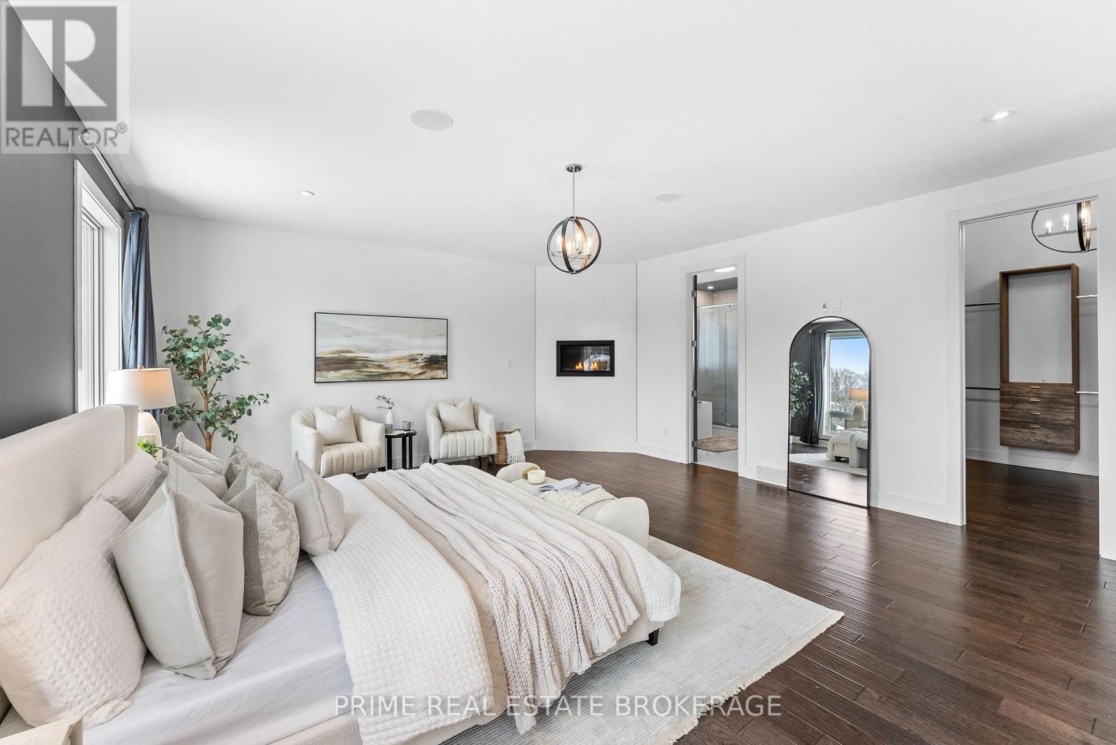 115 SOUTH CARRIAGE ROAD - 22