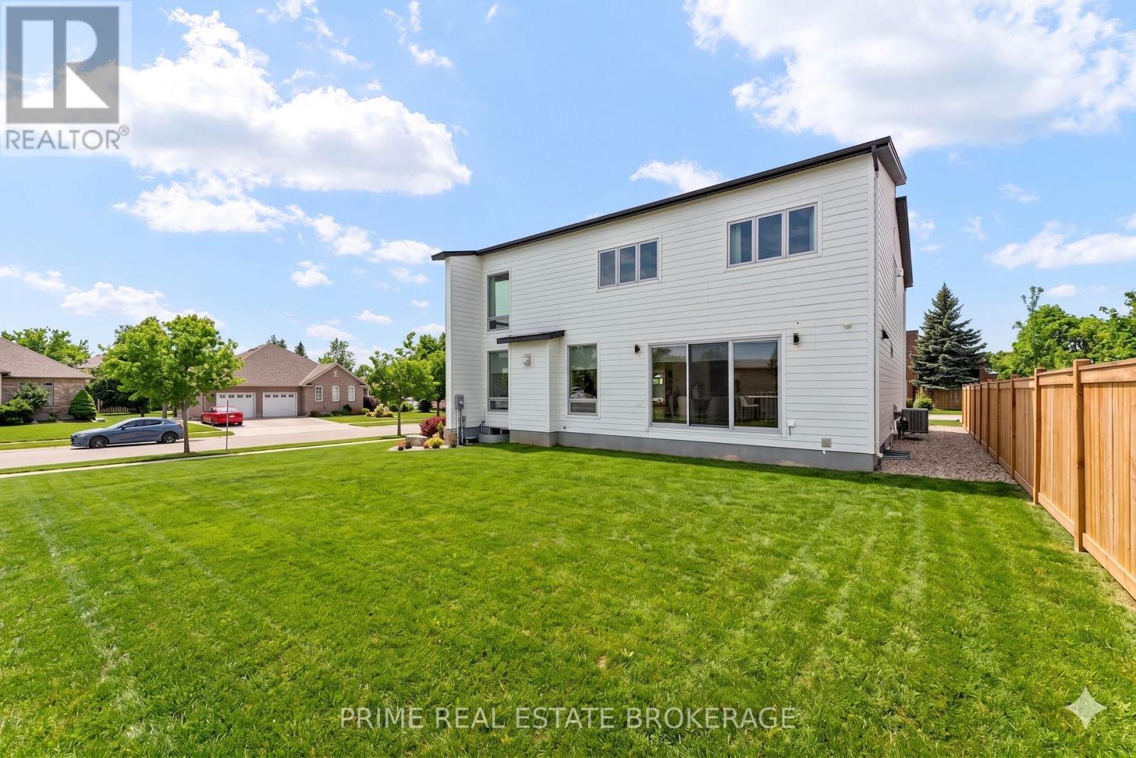 115 SOUTH CARRIAGE ROAD - 42