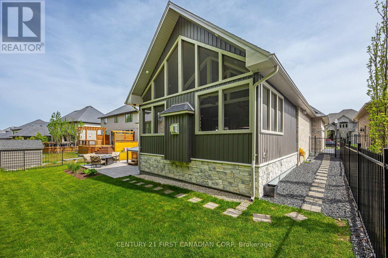2263 DAUNCEY CRESCENT - 41