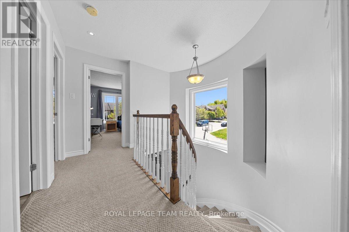 345 FORESTBROOK STREET - 26