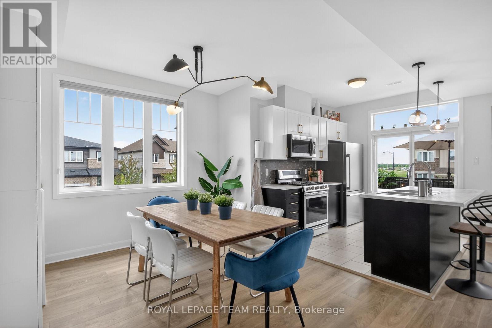 569 CLEMENCY CRESCENT - 10