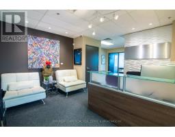 300, 301 - 135 Michael Cowpland Drive, Ottawa, ON K2M2E9 Photo 8