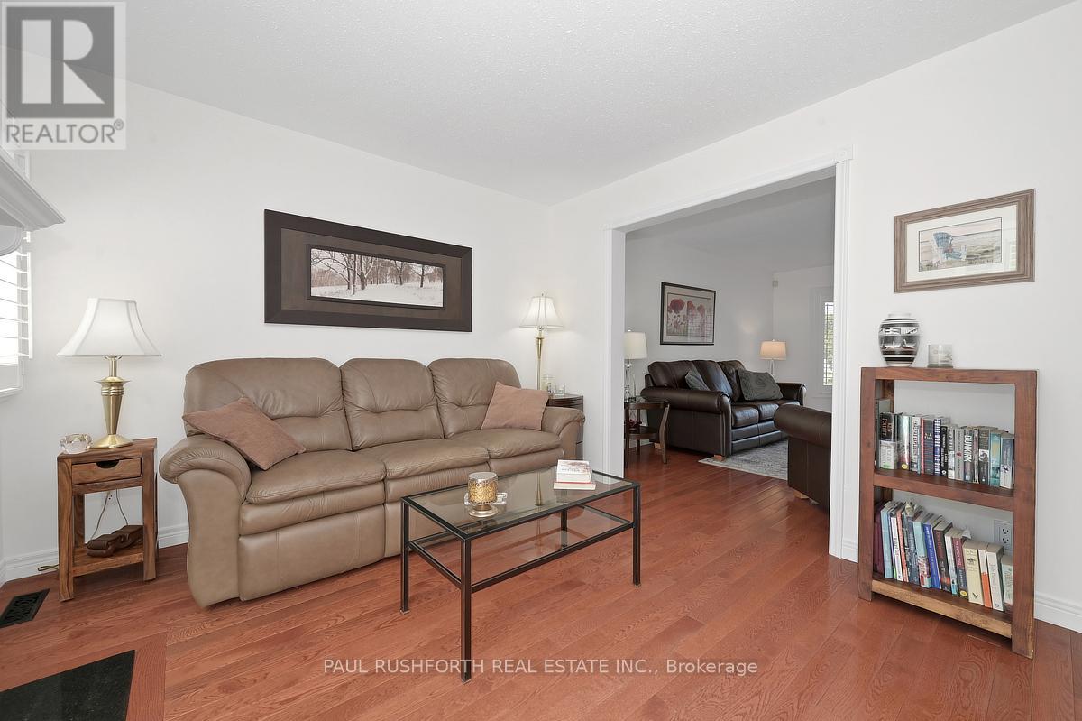 1729 TACHE WAY - 16