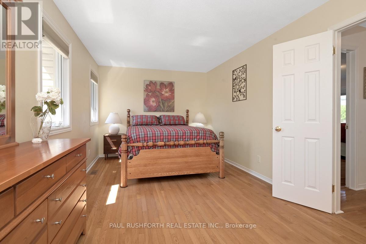 1729 TACHE WAY - 20