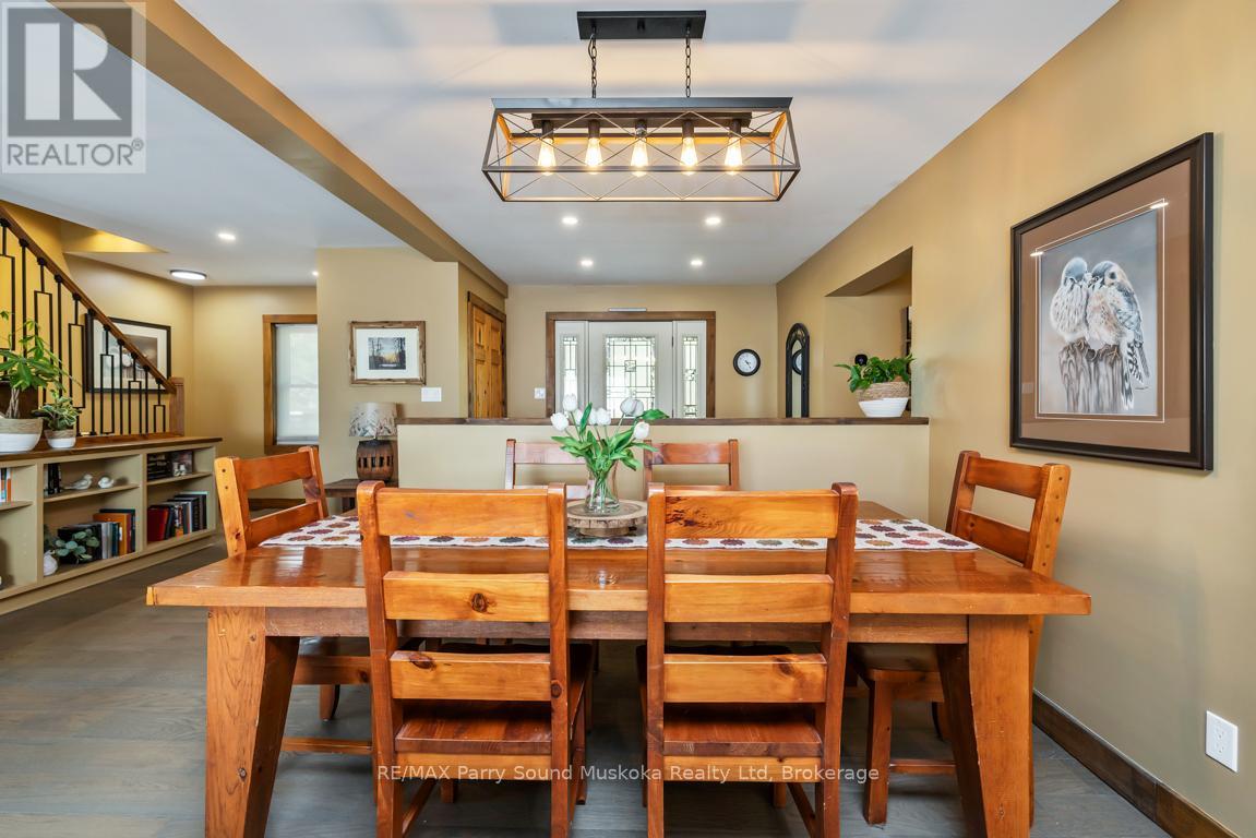 13 PENINSULA SHORES ROAD E - 12
