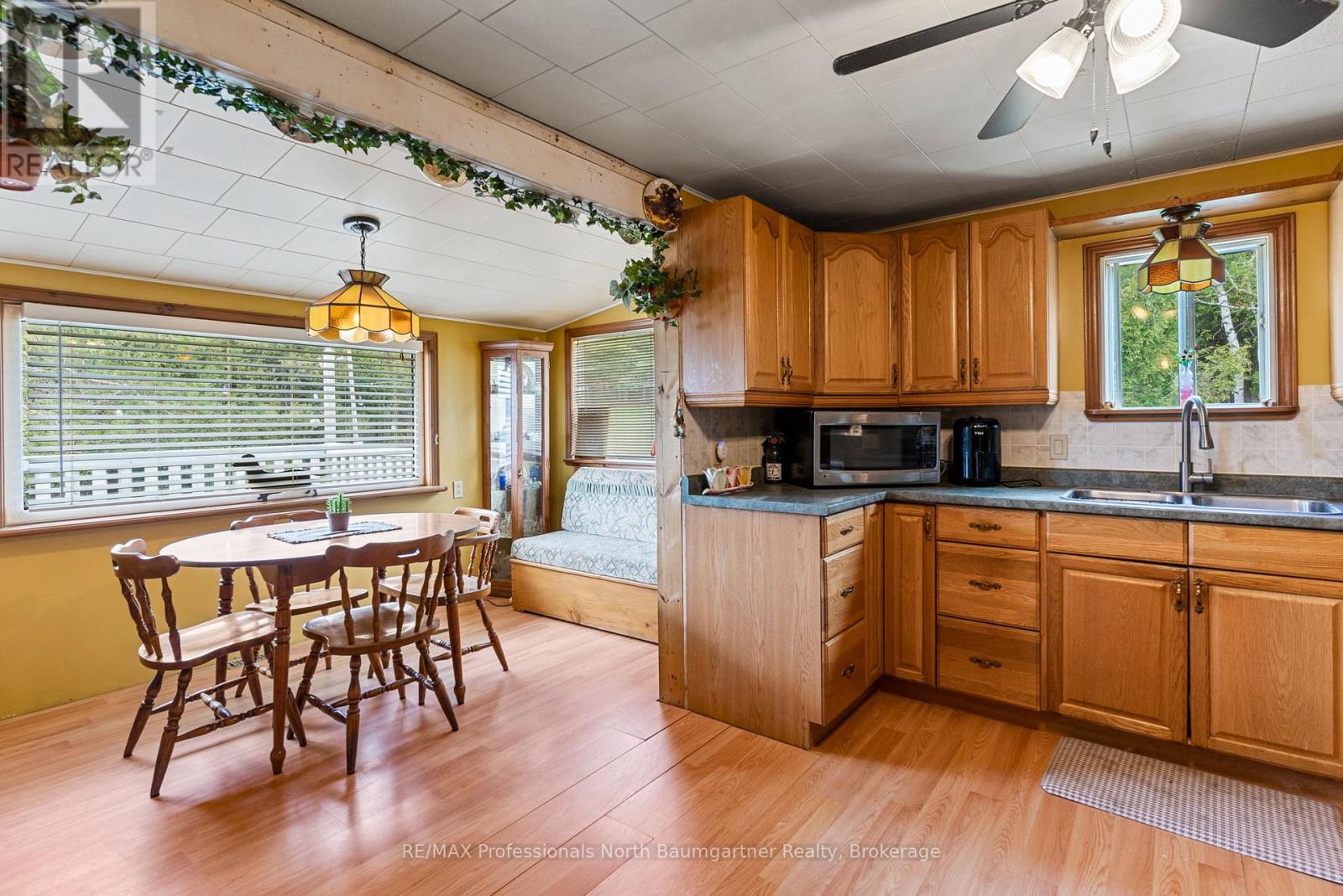 1093 REYNOLDS ROAD - 19