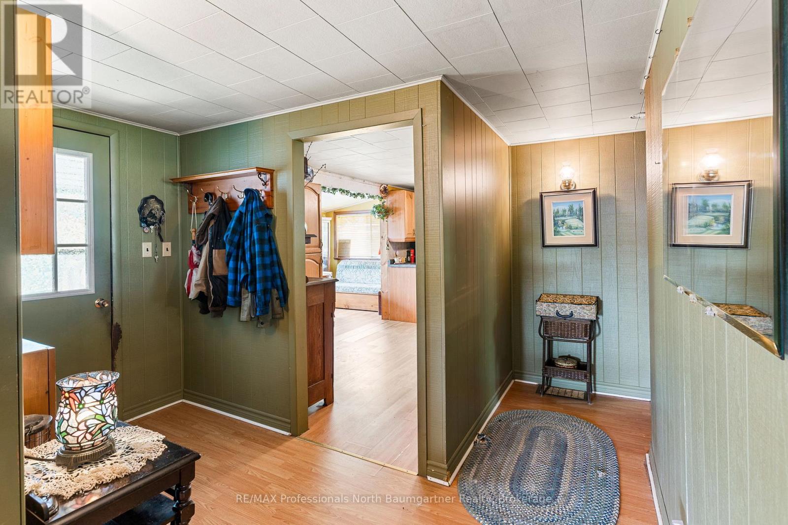 1093 REYNOLDS ROAD - 23