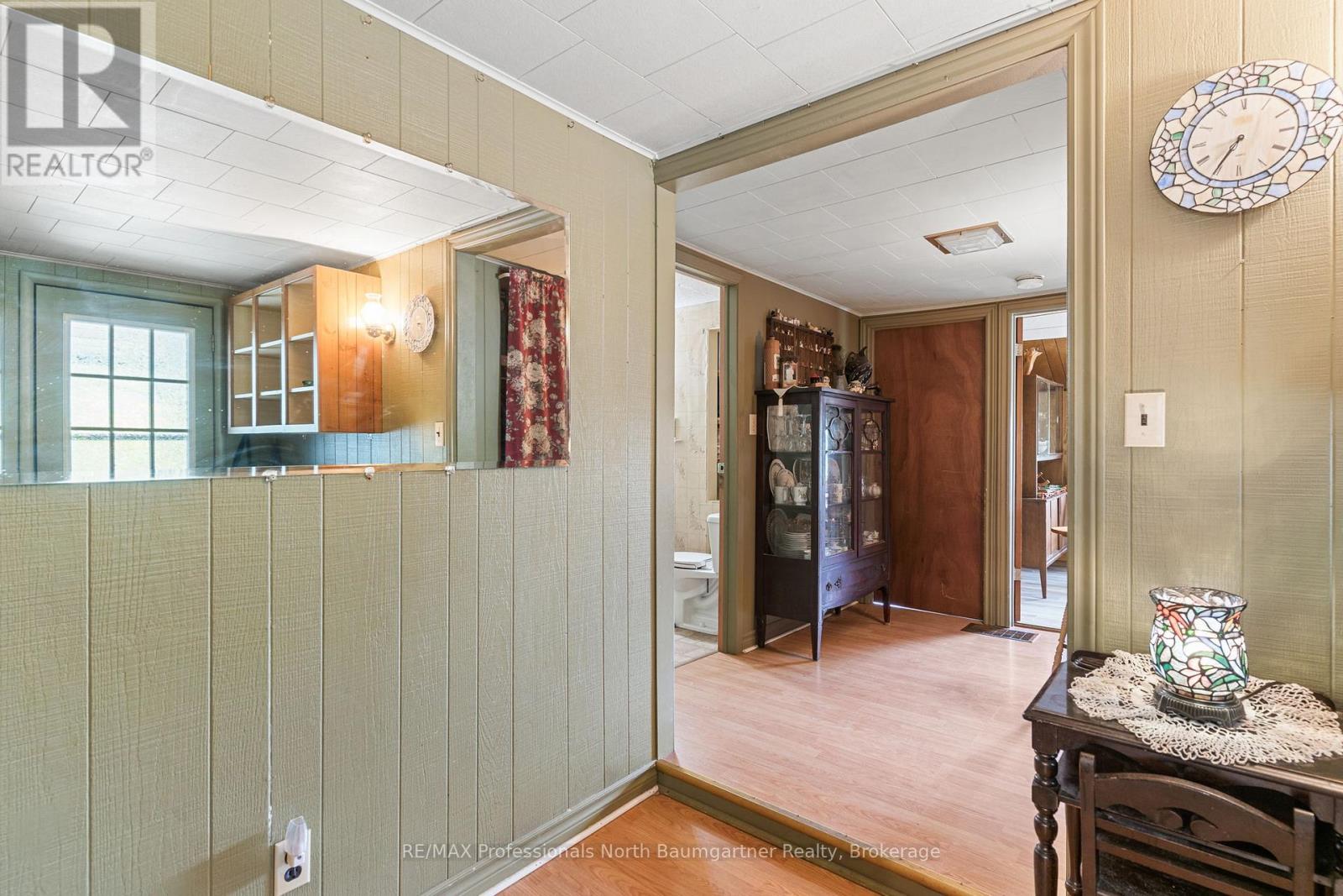 1093 REYNOLDS ROAD - 27