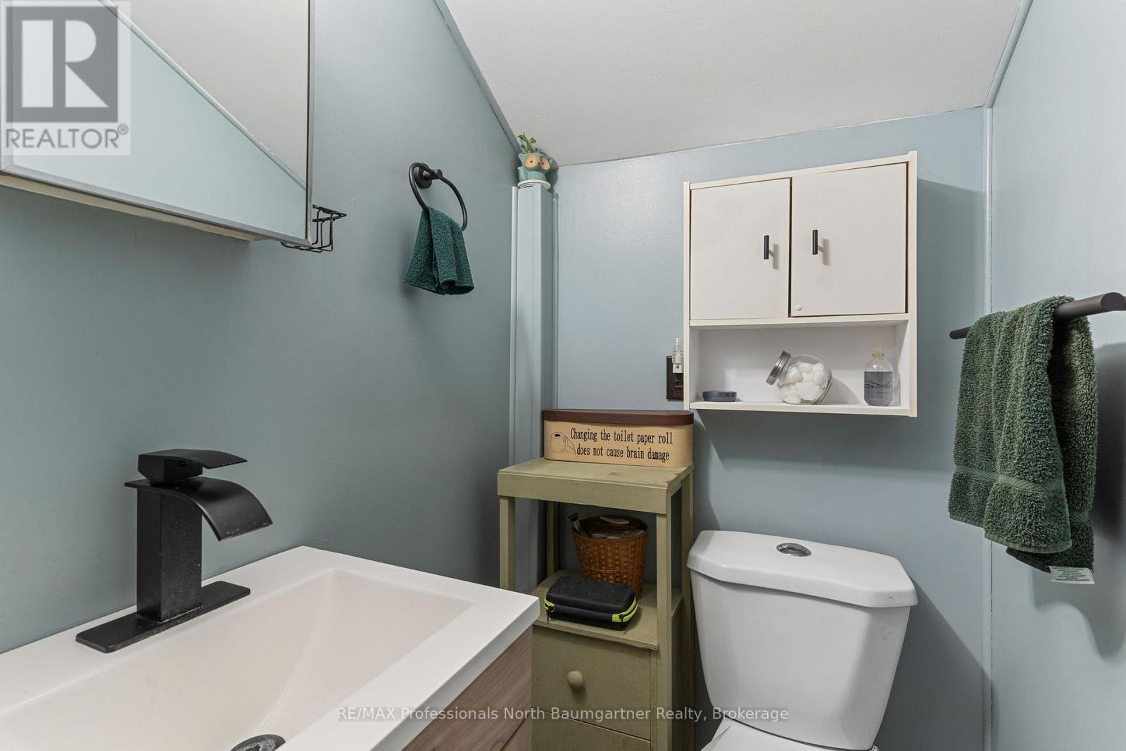 1093 REYNOLDS ROAD - 34