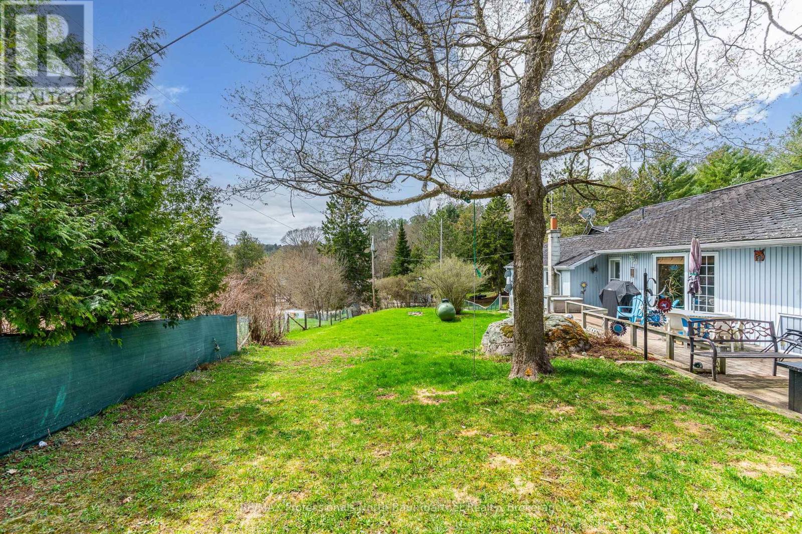 1093 REYNOLDS ROAD - 38