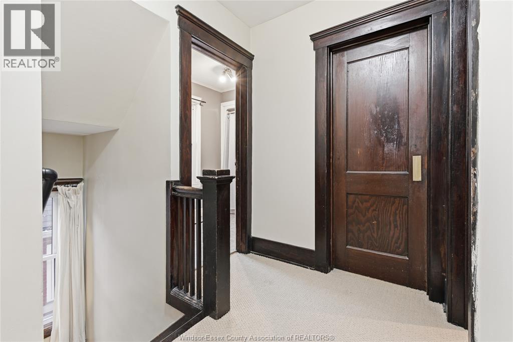 173 CAMERON AVENUE - 16