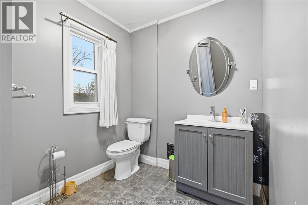 173 CAMERON AVENUE - 23
