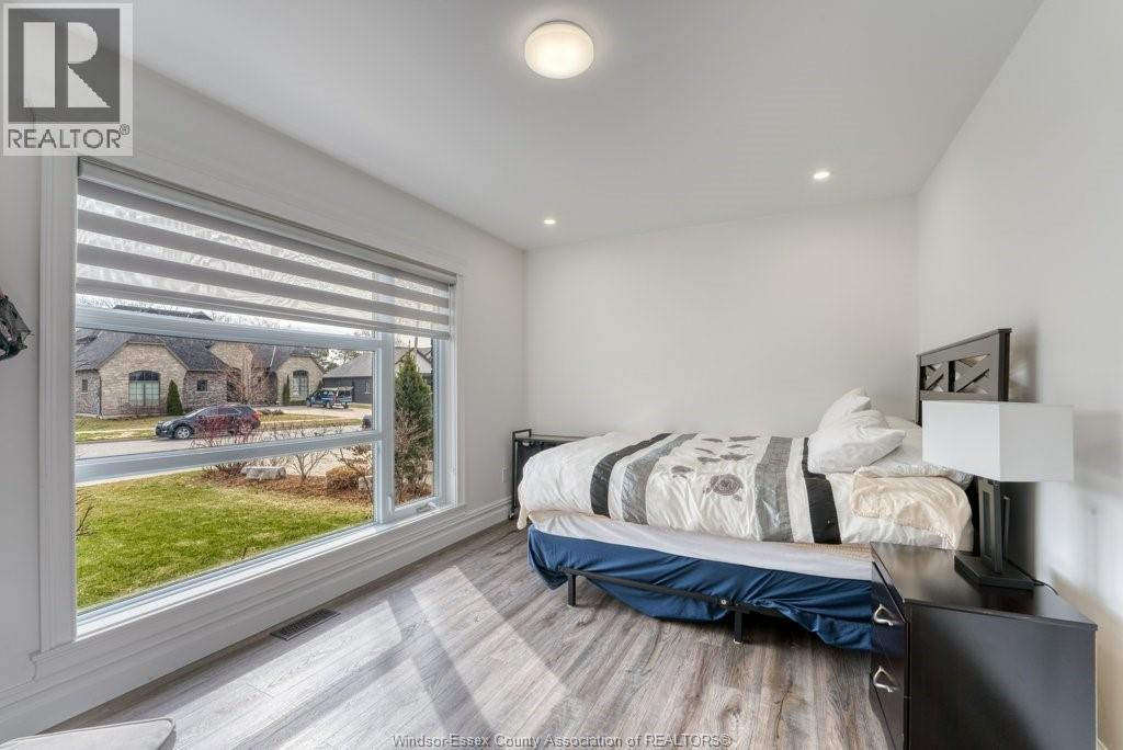 37 AUGUSTA DRIVE - 30