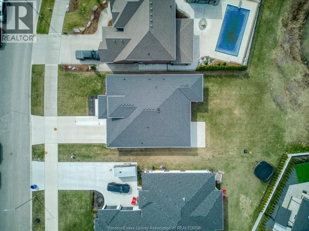 37 AUGUSTA DRIVE - 5