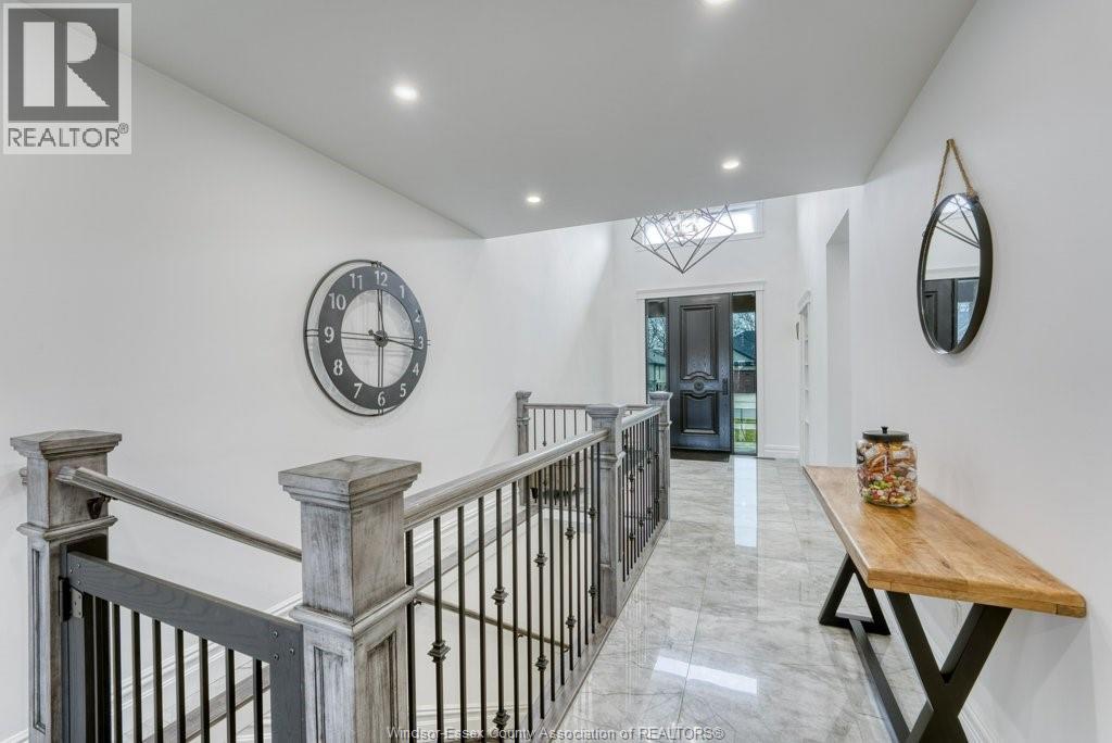 37 AUGUSTA DRIVE - 8