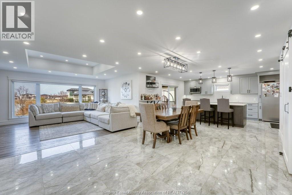 37 AUGUSTA DRIVE - 9