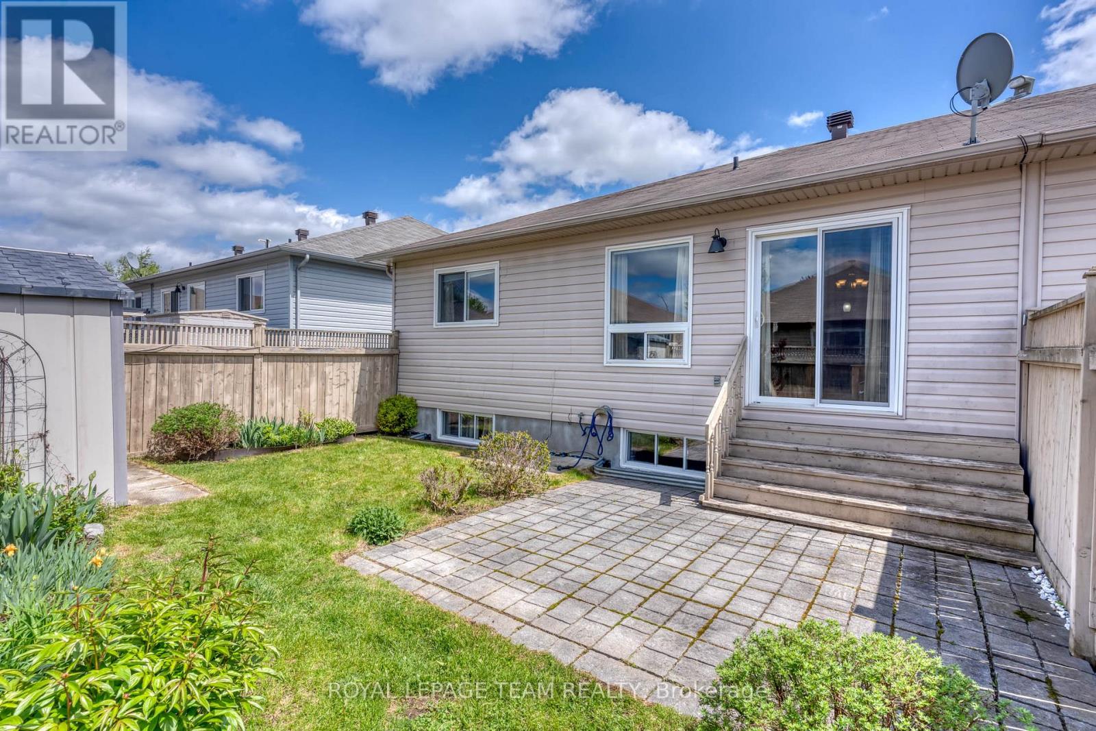 511 KILBURN STREET - 25