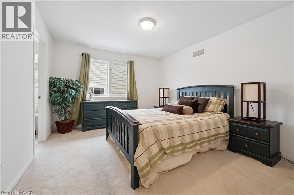 305 PINE VALLEY Drive - 34