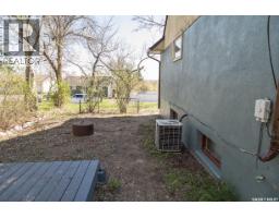 611 Saskatchewan Avenue, Kerrobert, SK S0L1R0 Photo 49