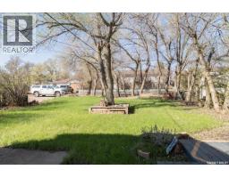 611 Saskatchewan Avenue, Kerrobert, SK S0L1R0 Photo 48
