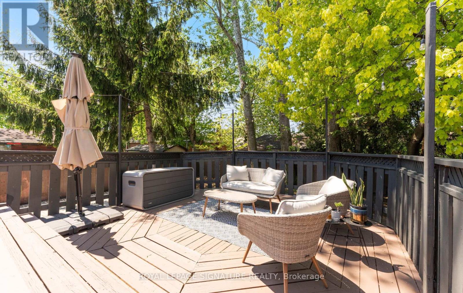 1342 VICTORIA PARK AVENUE - 25