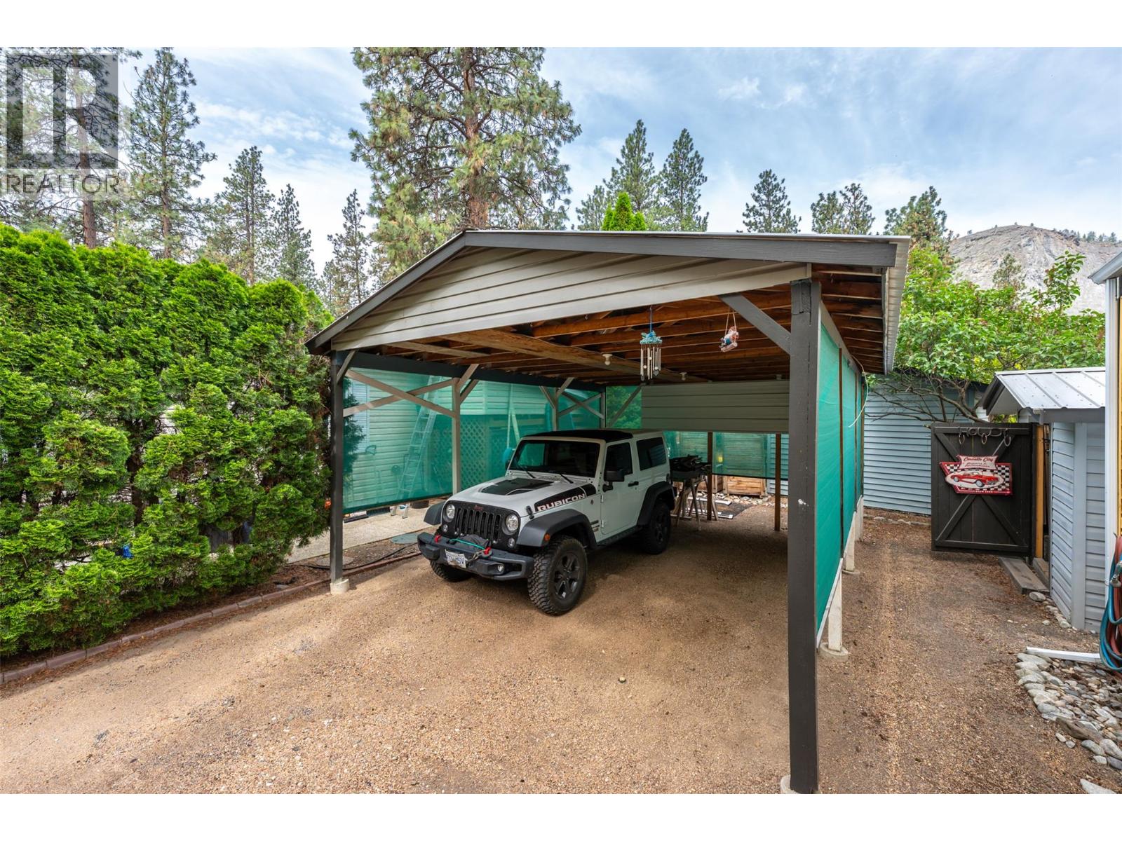 8487 97 Highway Unit# 77, Oliver