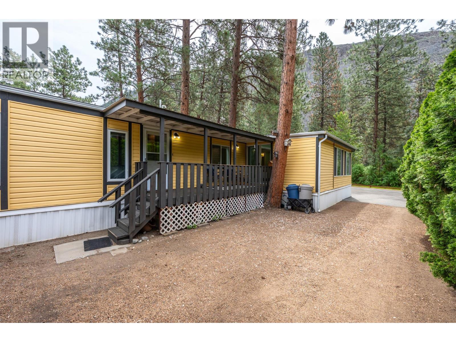 8487 97 Highway Unit# 77, Oliver
