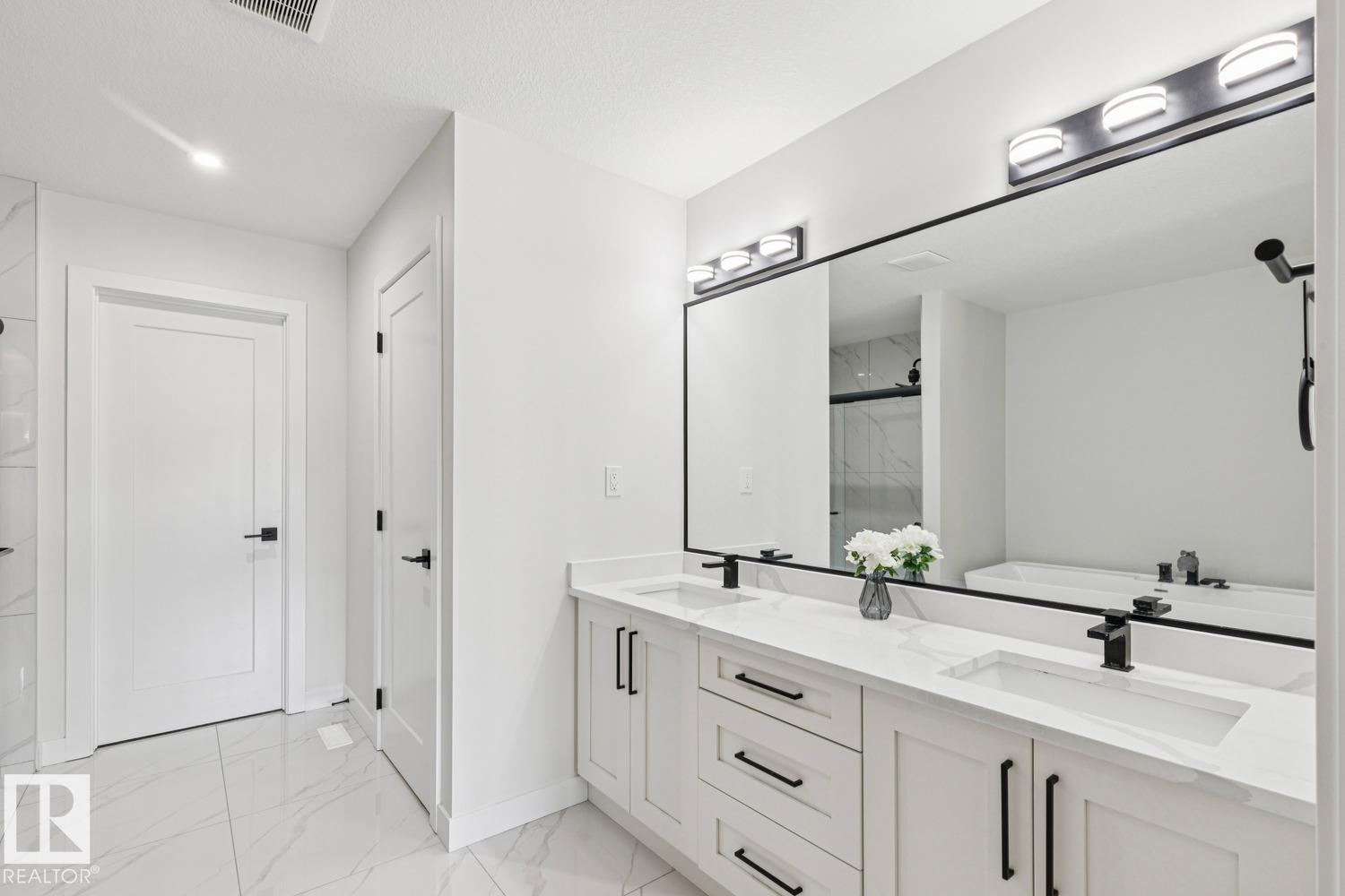 1622 ENRIGHT WY NW - 22