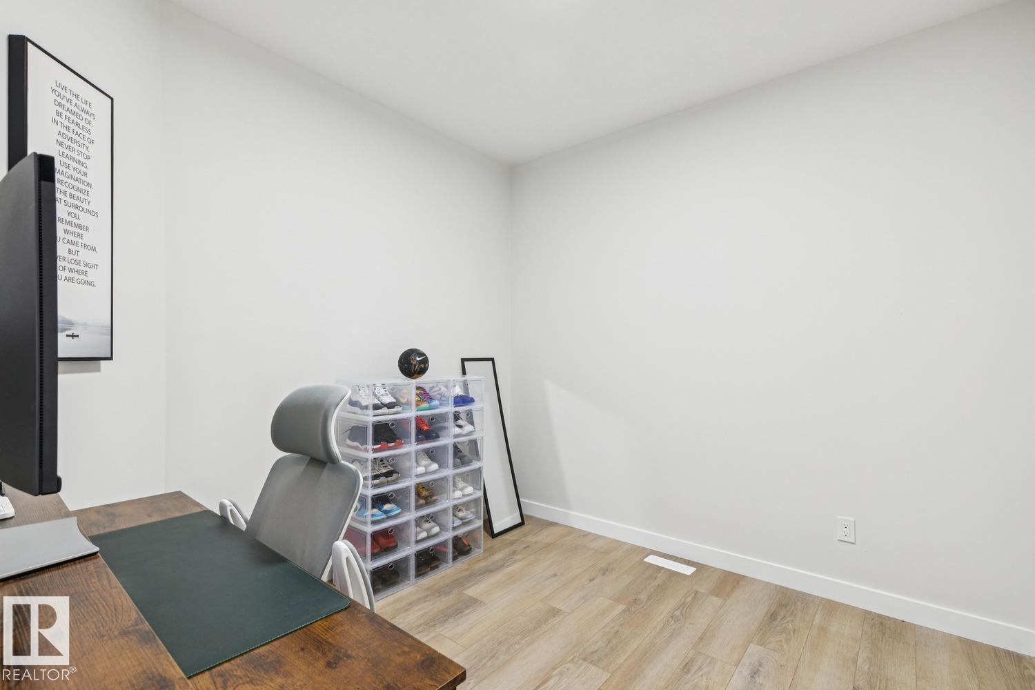 1622 ENRIGHT WY NW - 25