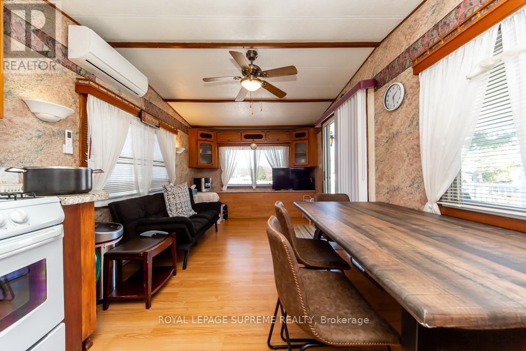 #333 285 CRYDERMANS ROAD - 18