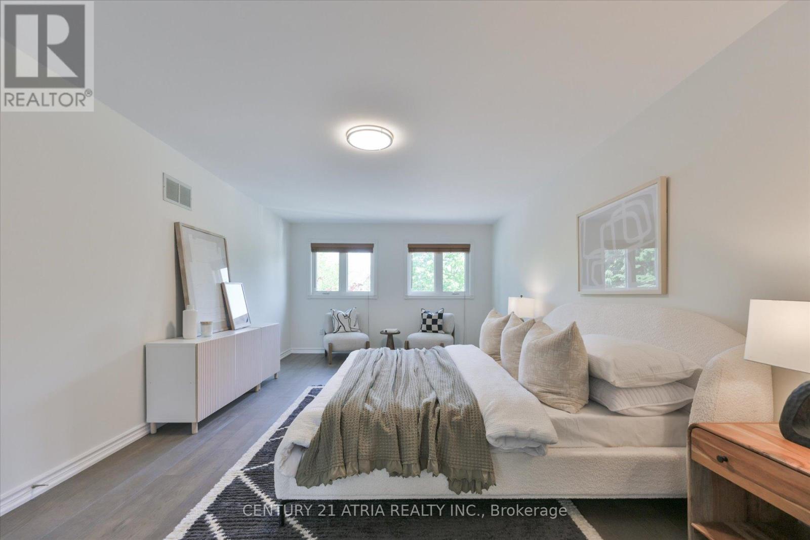 10 MORRISON CRESCENT - 29
