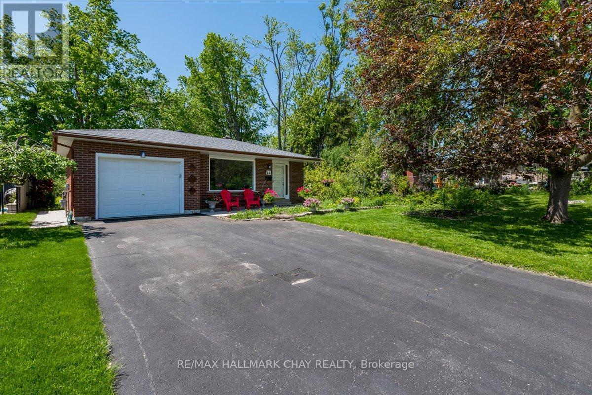 44 BELCOURT AVENUE - 3