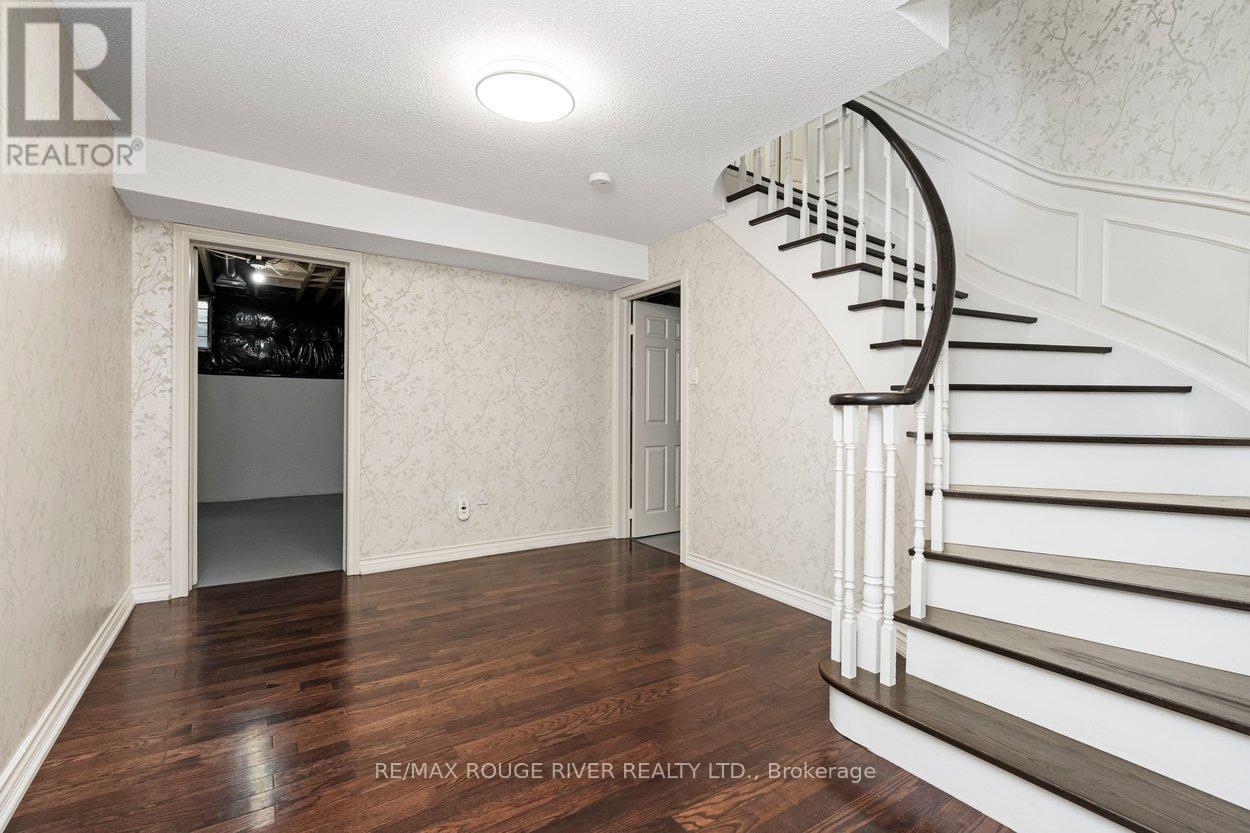 1 BRIGADIER PLACE - 38