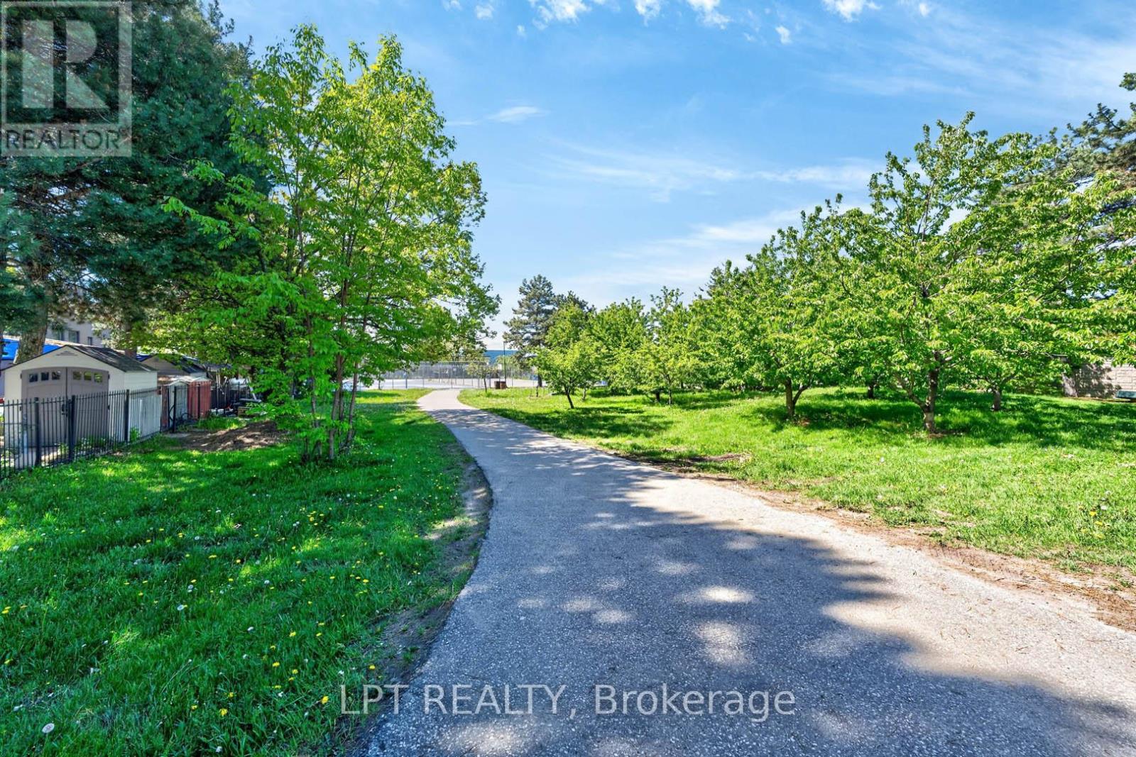 #703 50 LOTHERTON PATHWAY - 22