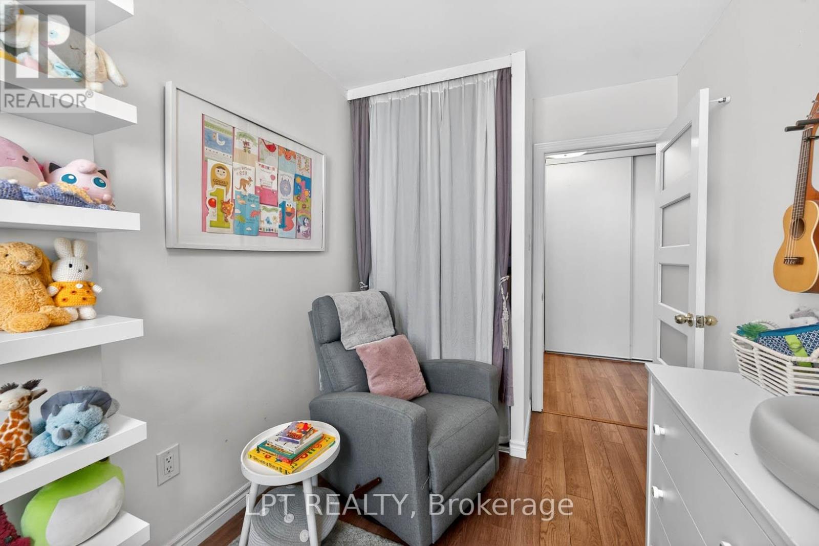 #703 50 LOTHERTON PATHWAY - 18