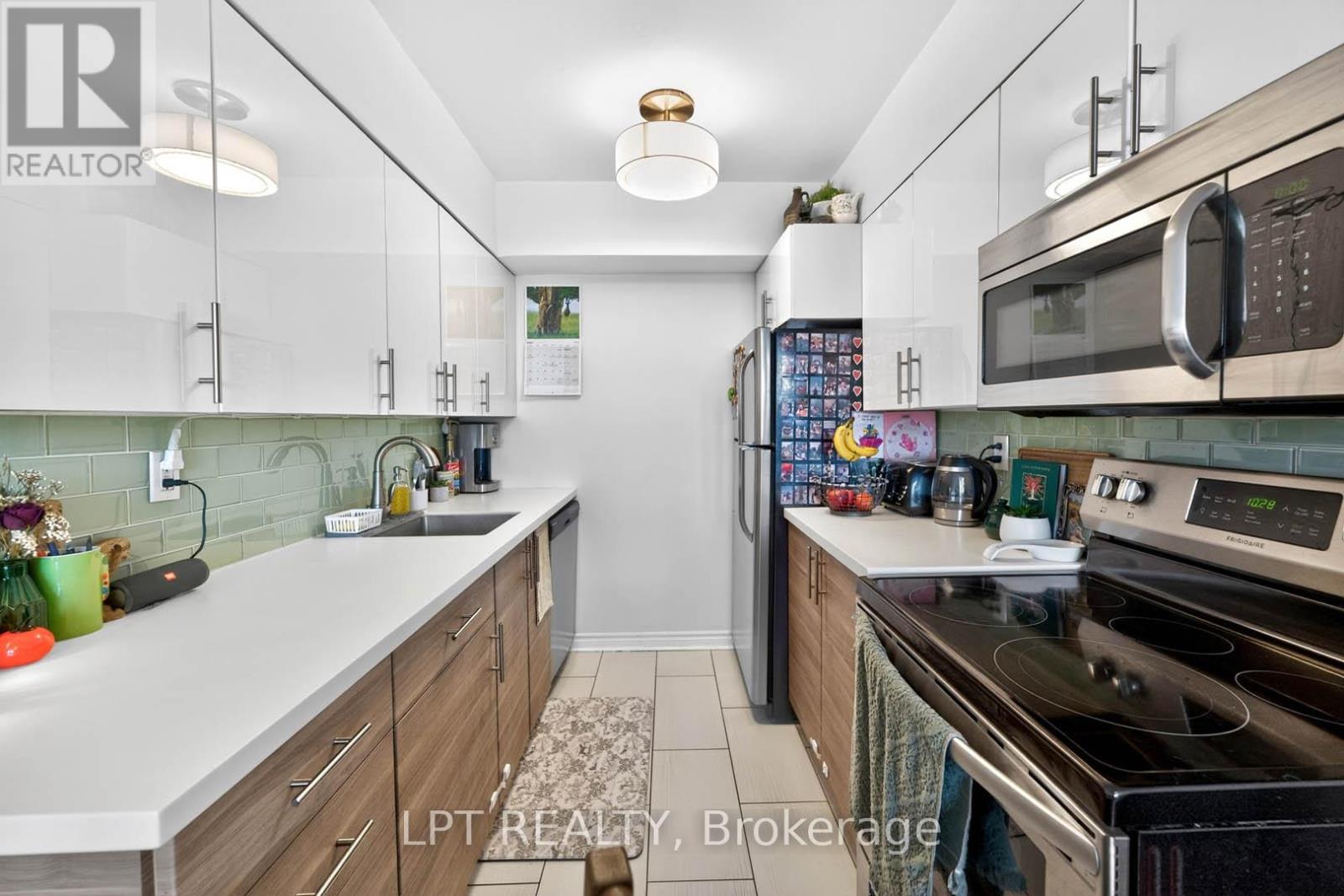#703 50 LOTHERTON PATHWAY - 11