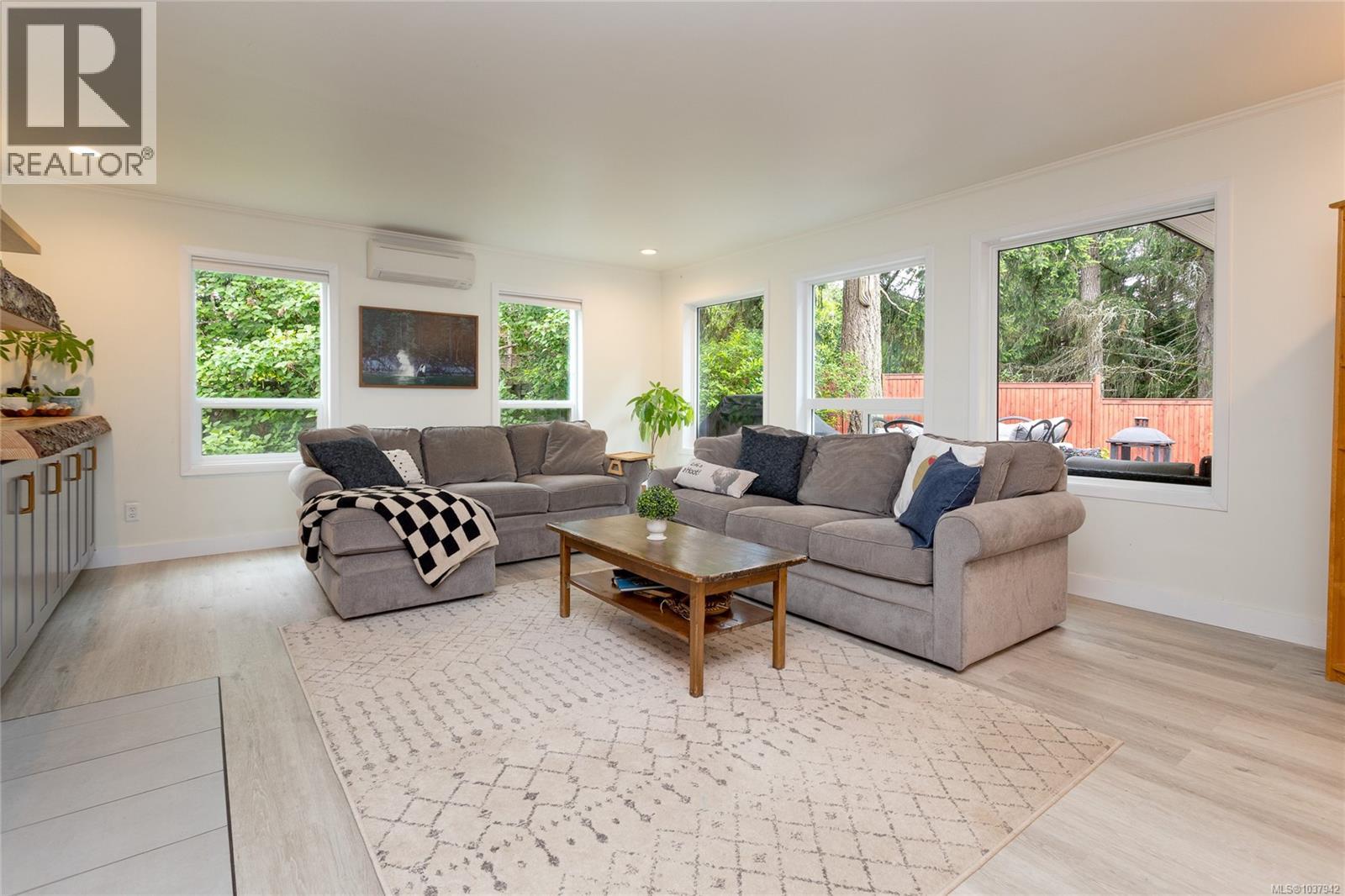 2520 Staats Pl - 10
