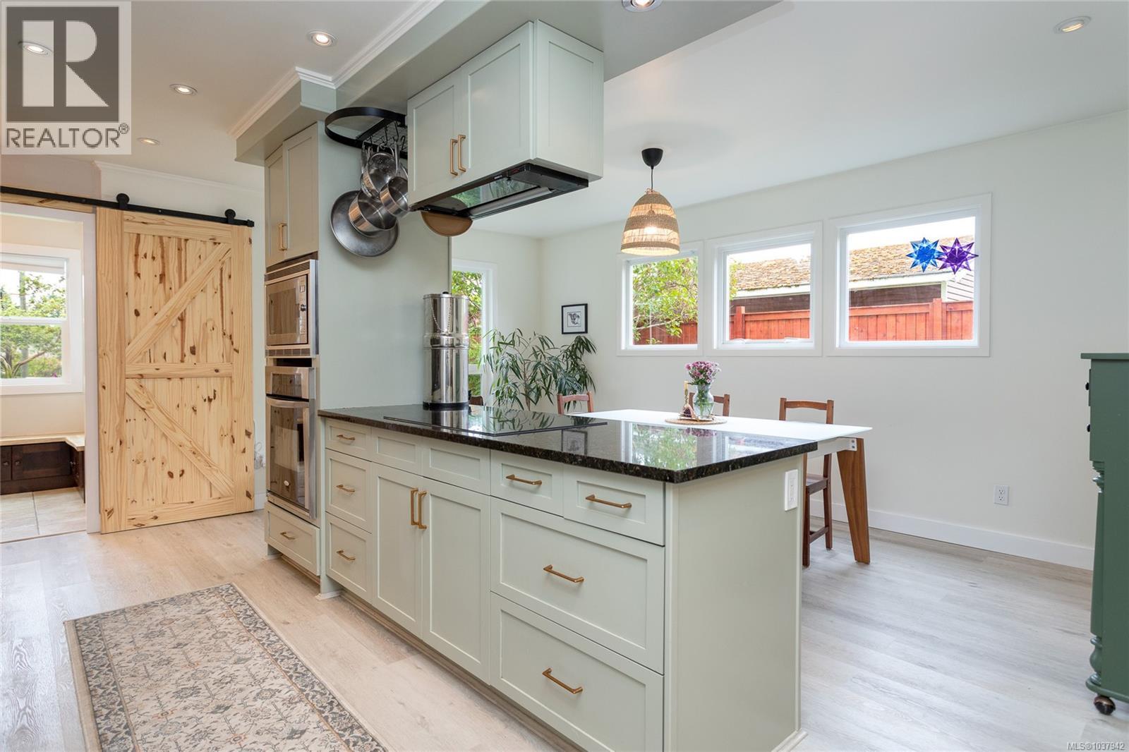 2520 Staats Pl - 15