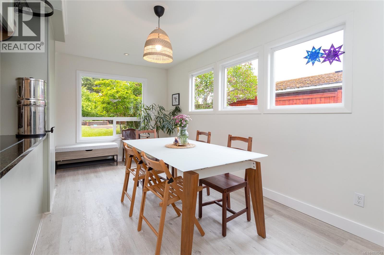 2520 Staats Pl - 20