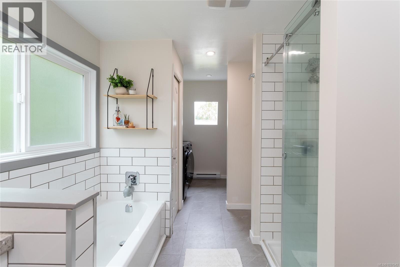 2520 Staats Pl - 28